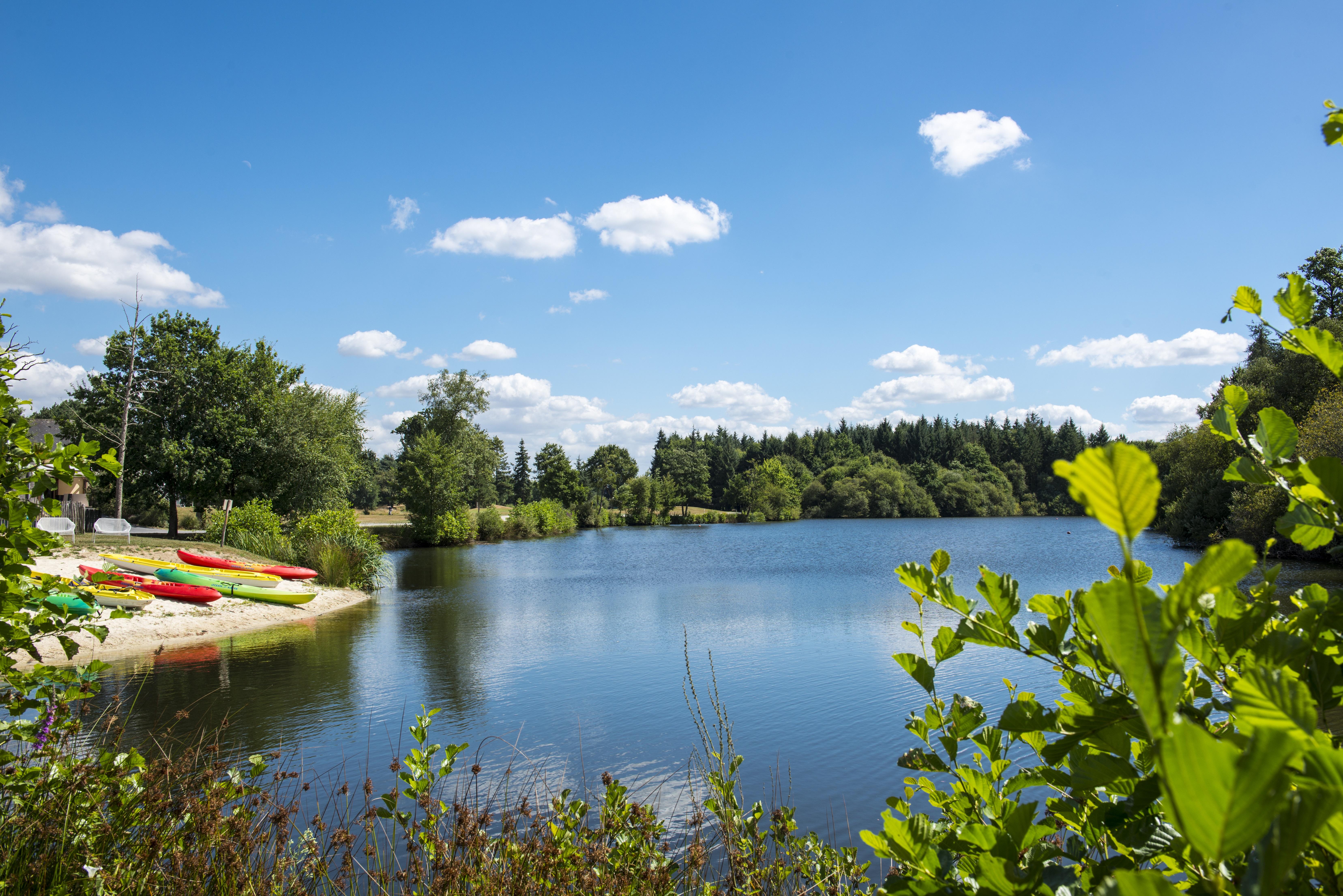 Domaine De Cice-Blossac, Resort Spa & Golf Bruz Dış mekan fotoğraf
