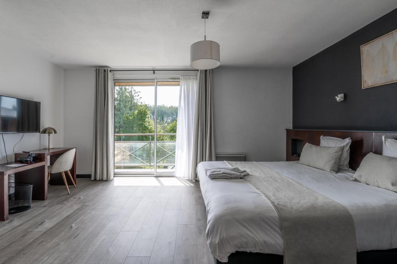 Domaine De Cice-Blossac, Resort Spa & Golf Bruz Dış mekan fotoğraf